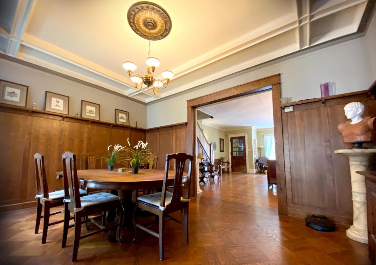 Spacious Bedroom In A Brooklyn House Shared With Host นิวยอร์ก ภายนอก รูปภาพ