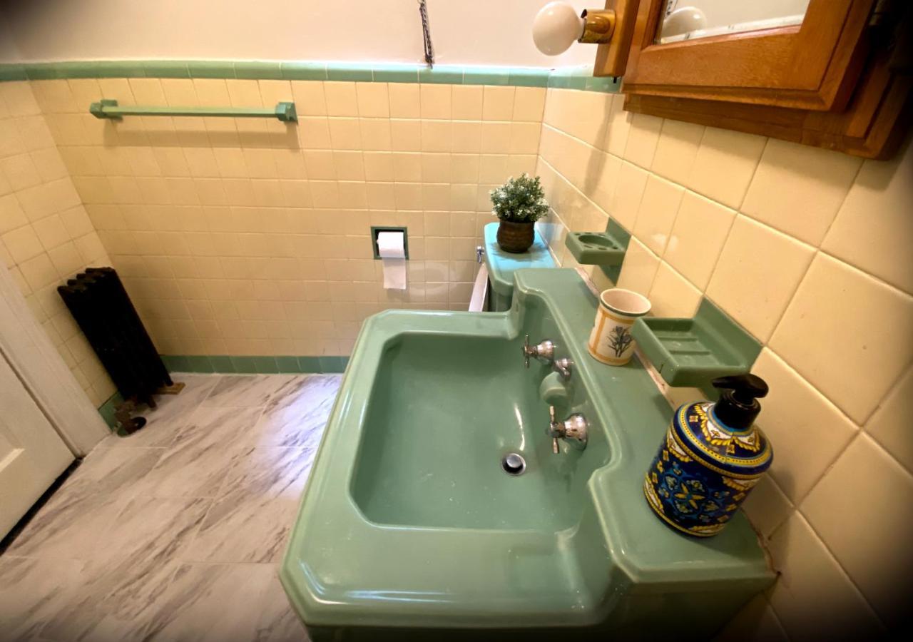 Spacious Bedroom In A Brooklyn House Shared With Host นิวยอร์ก ภายนอก รูปภาพ